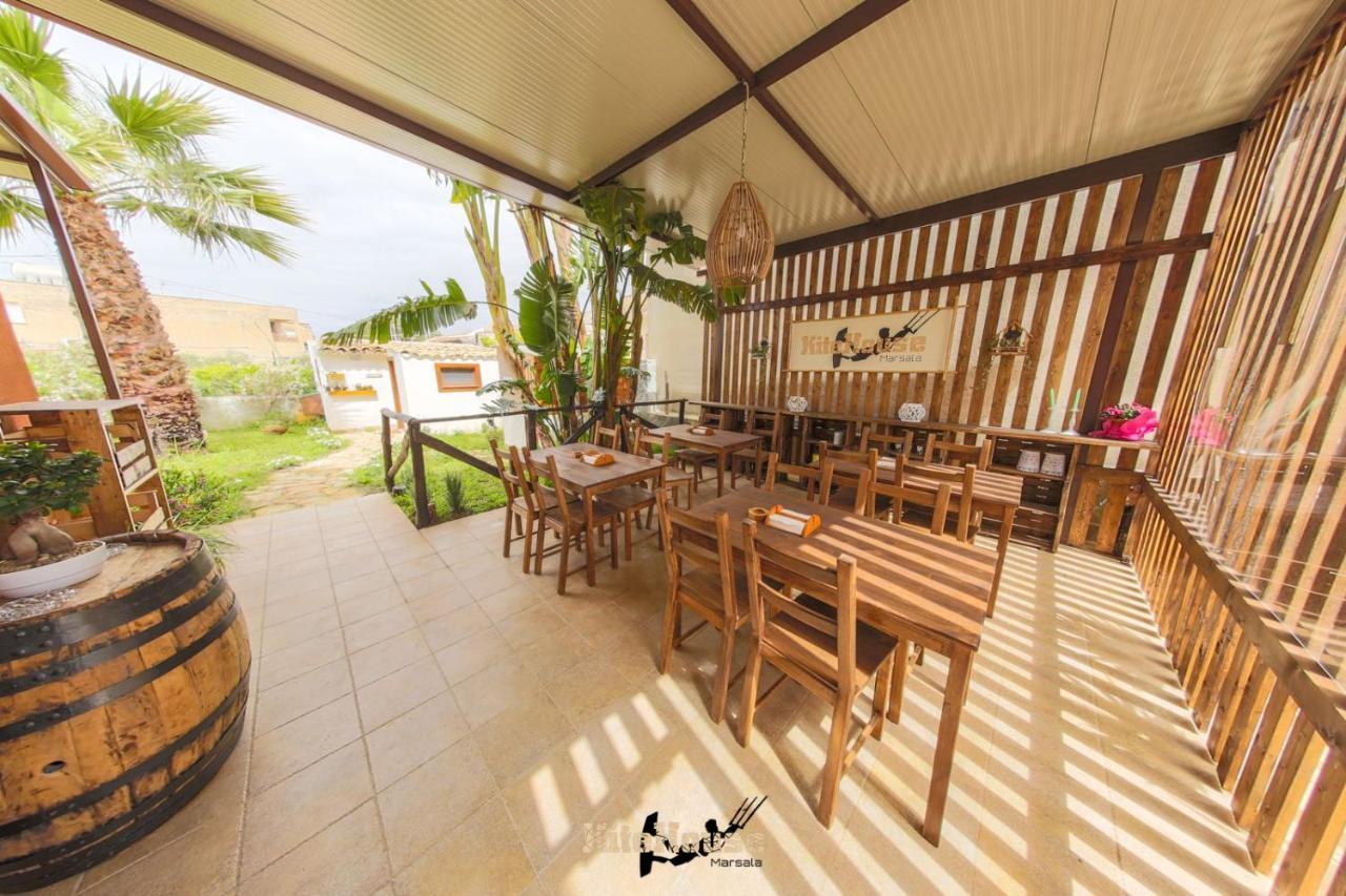 Kite House Marsala Stagnone Bed & Breakfast Bagian luar foto